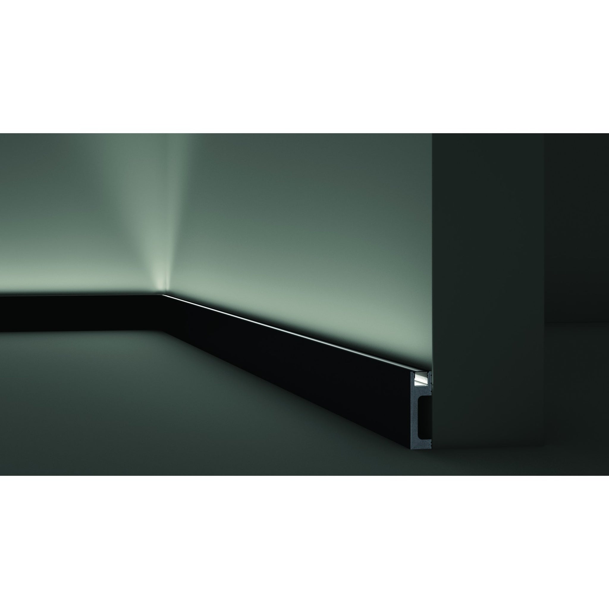 PLINTA DECORATIVA IL10 NEAGRA 80X20X2000 NMC