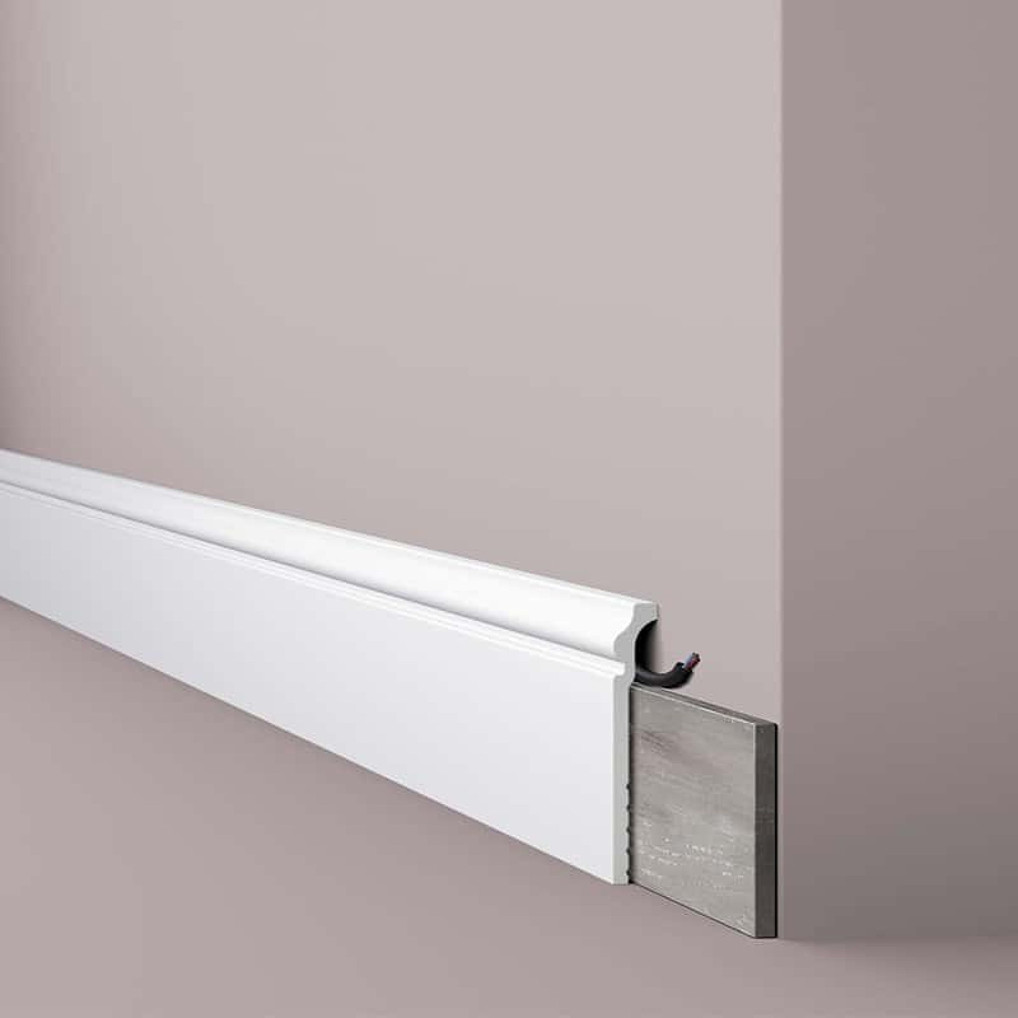 PLINTA PARCHET WALLSTYL MODEL CF3 NMC